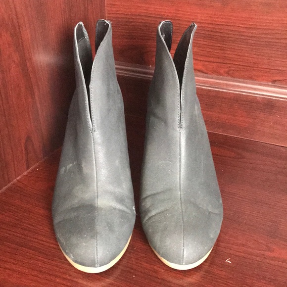 Ankle Boots! - Picture 4 of 5